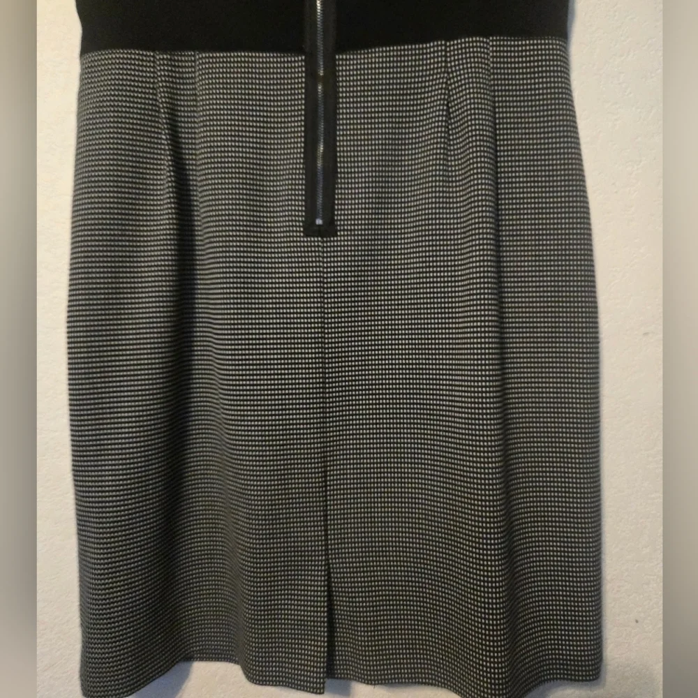 Tahari this elegant